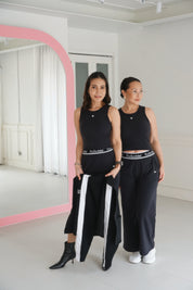 Flyaway UltraSculpt Cropped Top with Built-In Bra – Black Edition