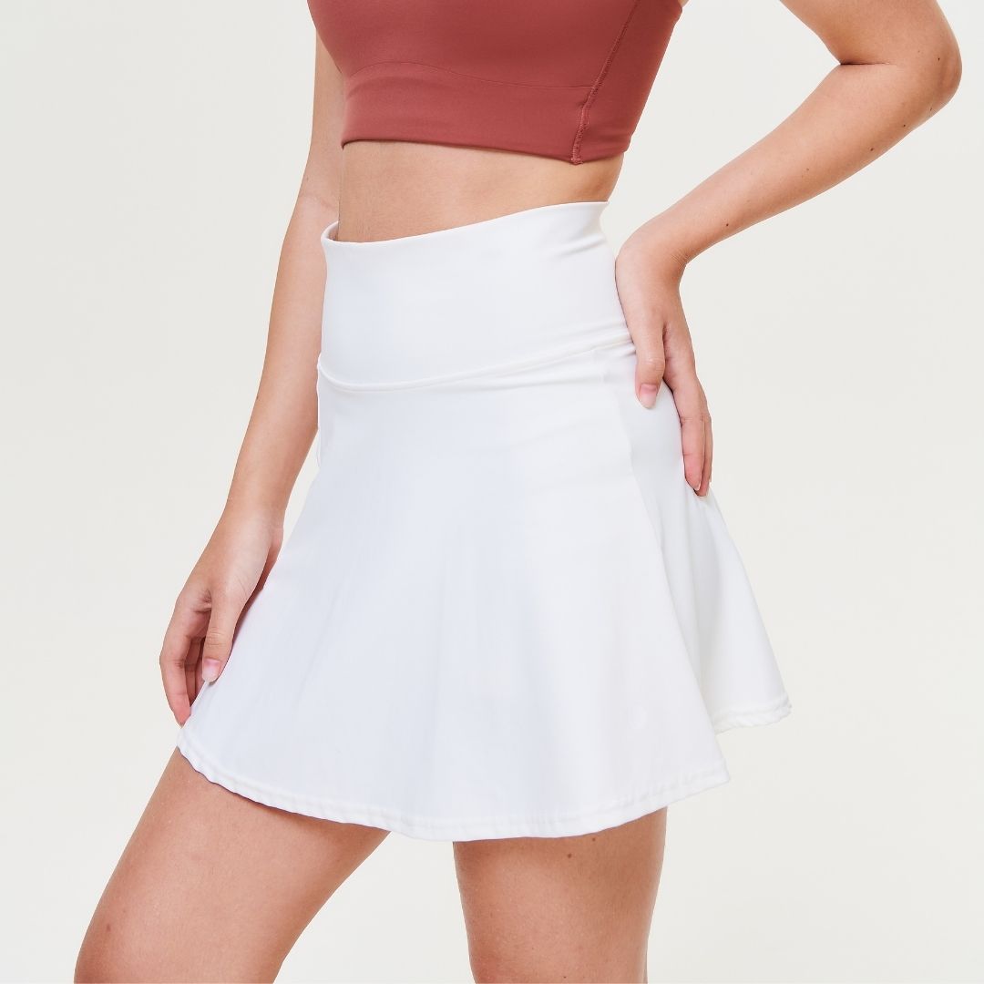 Luxeflex_Slit_skirt_-_Stockholm_2.jpg